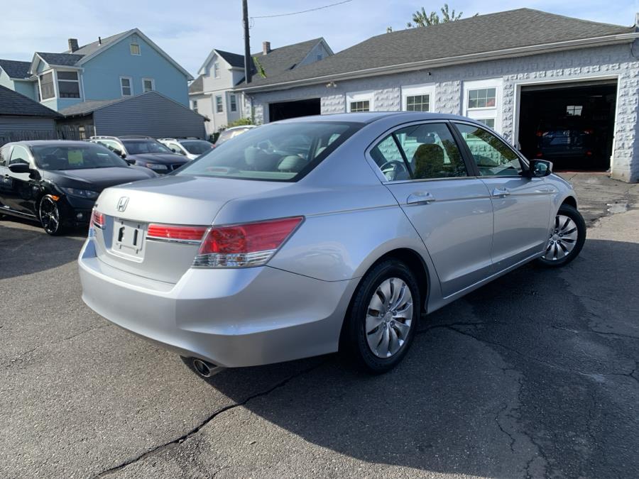 2012 Honda Accord LX photo 4
