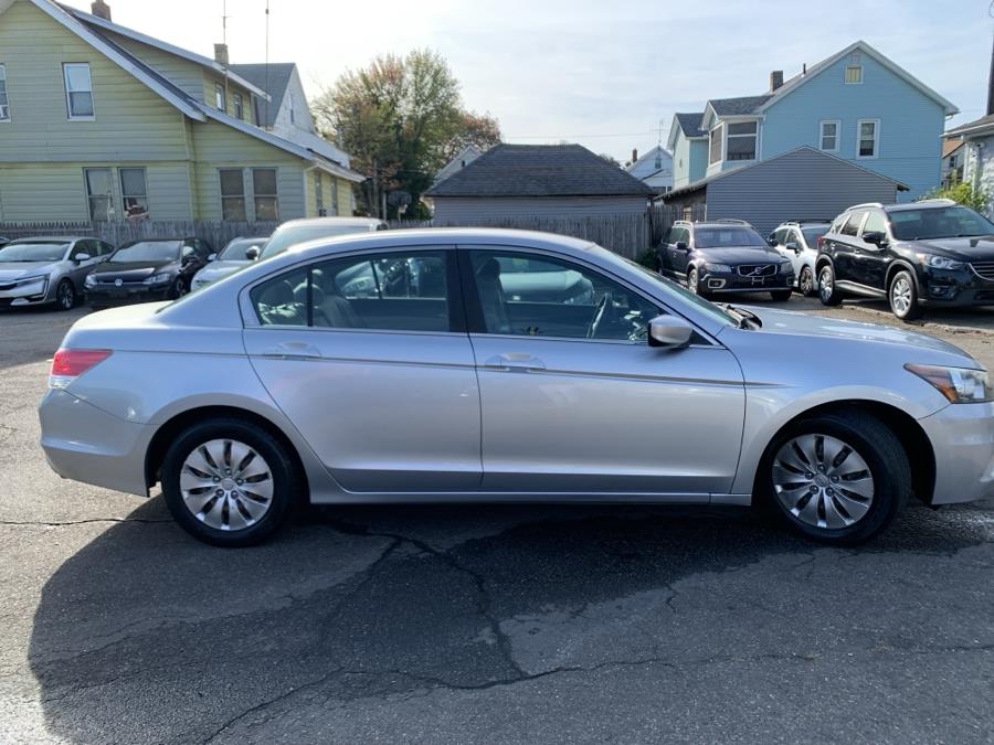 2012 Honda Accord LX photo 3