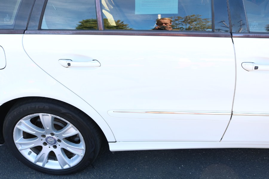 2009 Mercedes-Benz E-Class 4dr Wgn 3.5L 4MATIC, available for sale in Bristol, Connecticut | Dealmax Motors LLC. Bristol, Connecticut 2009 Mercedes-Benz E-Class 4dr Wgn 3.5L 4MATIC, available for sale in Bristol, Connecticut | Dealmax Motors LLC. Bristol, Connecticut