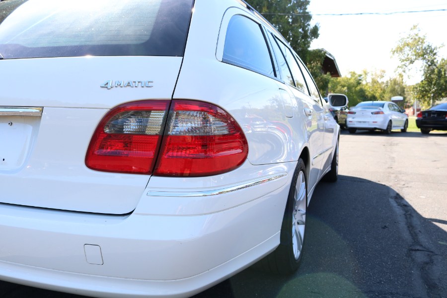 2009 Mercedes-Benz E-Class 4dr Wgn 3.5L 4MATIC, available for sale in Bristol, Connecticut | Dealmax Motors LLC. Bristol, Connecticut 2009 Mercedes-Benz E-Class 4dr Wgn 3.5L 4MATIC, available for sale in Bristol, Connecticut | Dealmax Motors LLC. Bristol, Connecticut