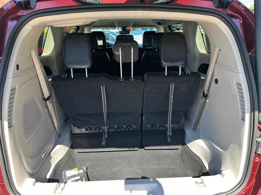 2023 Chrysler Pacifica Touring L FWD, available for sale in South Windsor, Connecticut | Mike And Tony Auto Sales, Inc. South Windsor, Connecticut 2023 Chrysler Pacifica Touring L FWD, available for sale in South Windsor, Connecticut | Mike And Tony Auto Sales, Inc. South Windsor, Connecticut