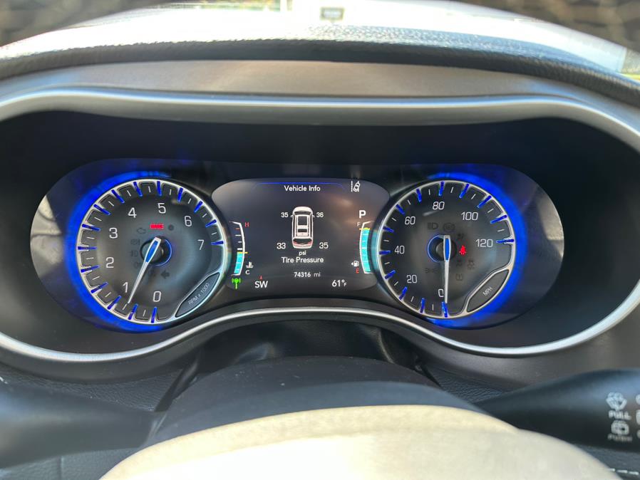 2023 Chrysler Pacifica Touring L FWD, available for sale in South Windsor, Connecticut | Mike And Tony Auto Sales, Inc. South Windsor, Connecticut 2023 Chrysler Pacifica Touring L FWD, available for sale in South Windsor, Connecticut | Mike And Tony Auto Sales, Inc. South Windsor, Connecticut