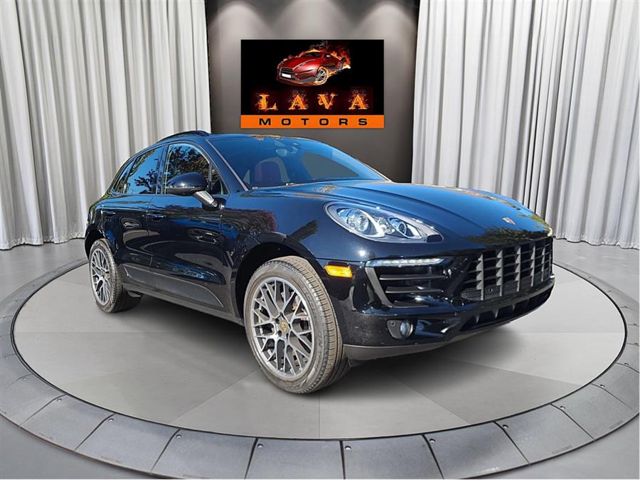 2018 Porsche Macan AWD, available for sale in Canton, Connecticut | Lava Motors. Canton, Connecticut