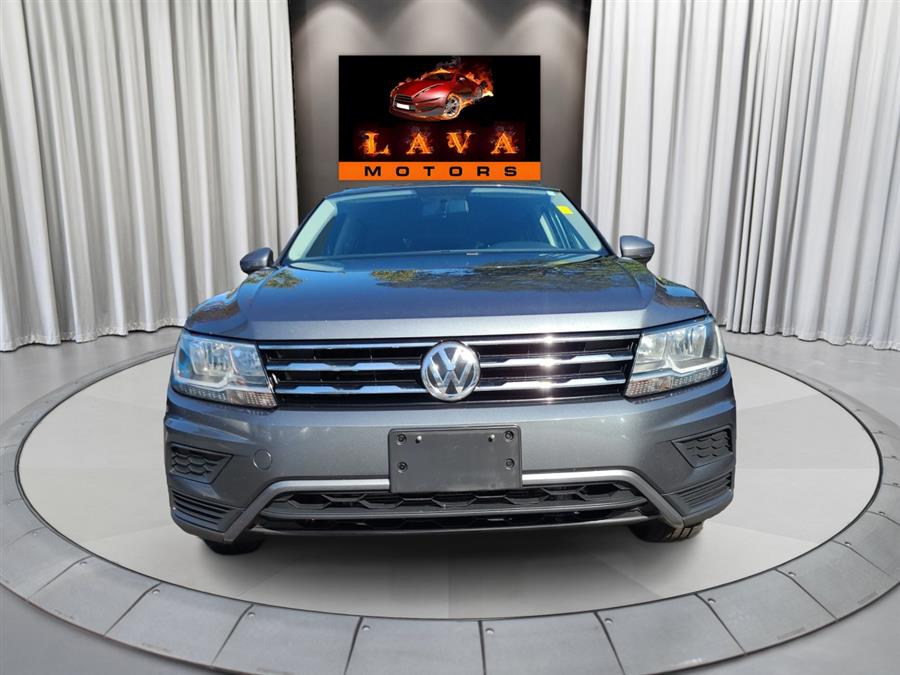 2019 Volkswagen Tiguan S photo 2