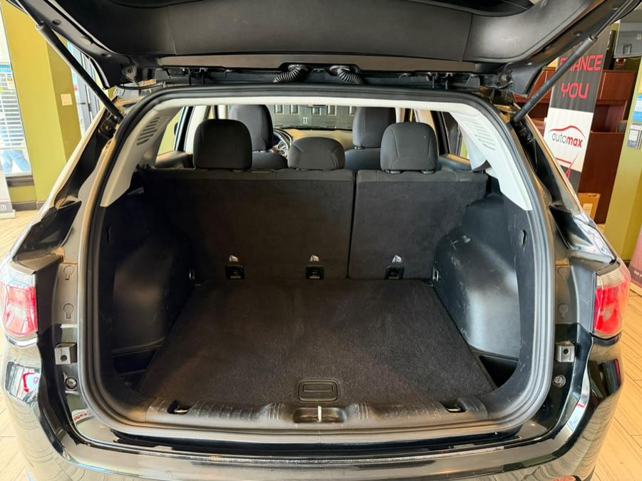 2019 Jeep Compass Sport 4x4, available for sale in West Hartford, Connecticut | AutoMax. West Hartford, Connecticut 2019 Jeep Compass Sport 4x4, available for sale in West Hartford, Connecticut | AutoMax. West Hartford, Connecticut