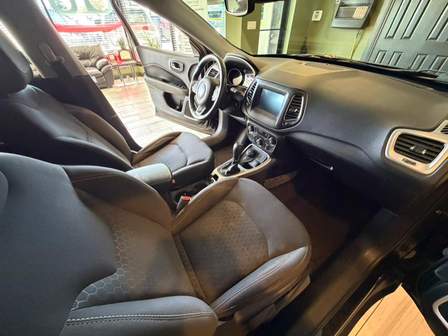 2019 Jeep Compass Sport 4x4, available for sale in West Hartford, Connecticut | AutoMax. West Hartford, Connecticut 2019 Jeep Compass Sport 4x4, available for sale in West Hartford, Connecticut | AutoMax. West Hartford, Connecticut