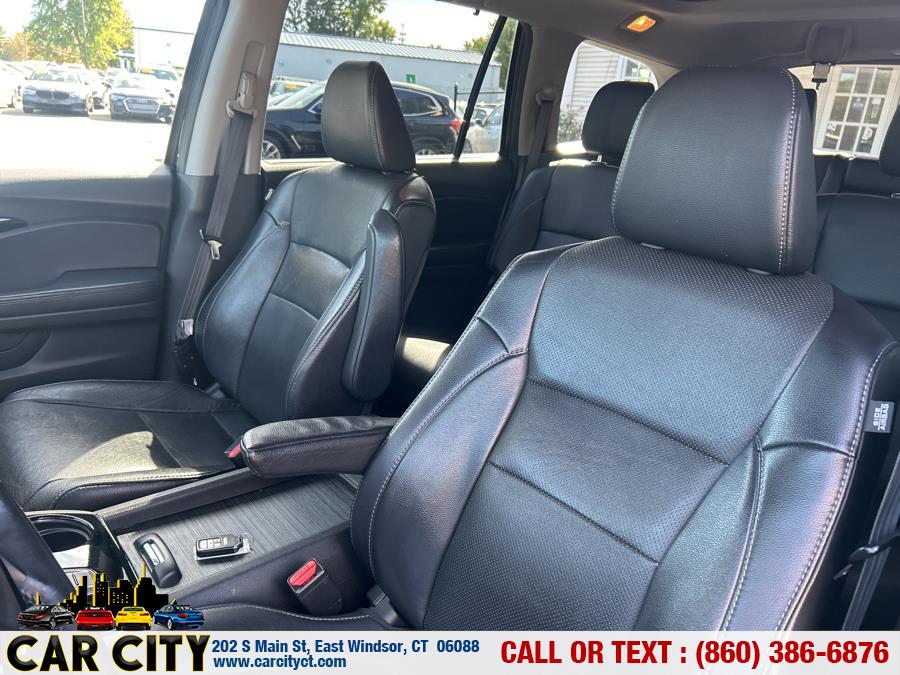 2017 Honda Pilot Elite AWD, available for sale in East Windsor, Connecticut | Car City LLC. East Windsor, Connecticut 2017 Honda Pilot Elite AWD, available for sale in East Windsor, Connecticut | Car City LLC. East Windsor, Connecticut