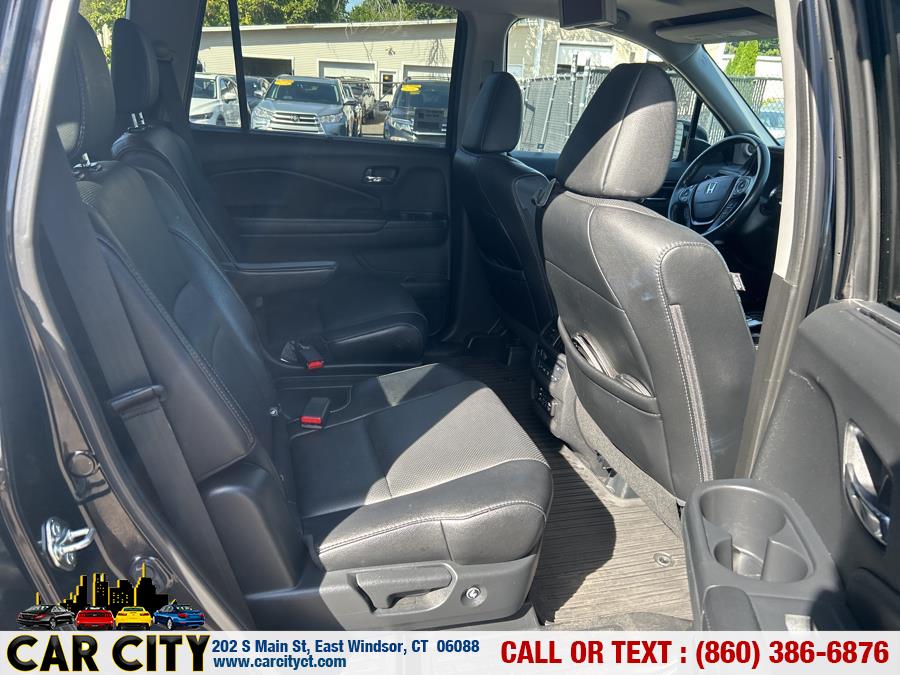 2017 Honda Pilot Elite AWD, available for sale in East Windsor, Connecticut | Car City LLC. East Windsor, Connecticut 2017 Honda Pilot Elite AWD, available for sale in East Windsor, Connecticut | Car City LLC. East Windsor, Connecticut