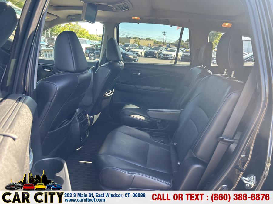 2017 Honda Pilot Elite AWD, available for sale in East Windsor, Connecticut | Car City LLC. East Windsor, Connecticut 2017 Honda Pilot Elite AWD, available for sale in East Windsor, Connecticut | Car City LLC. East Windsor, Connecticut