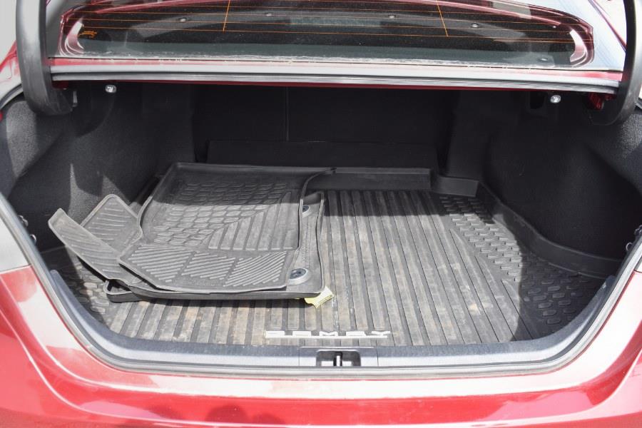 2021 Toyota Camry LE photo 16