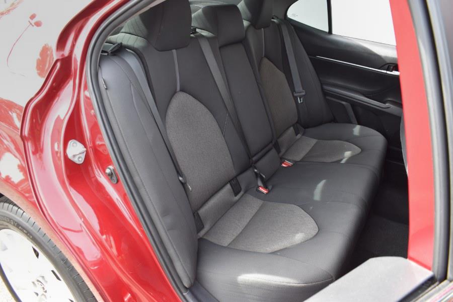 2021 Toyota Camry LE photo 30