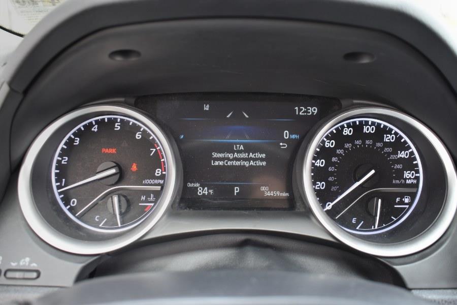 2021 Toyota Camry LE photo 26