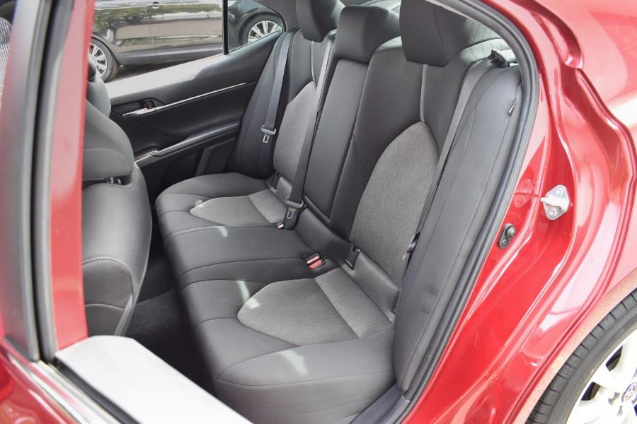 2021 Toyota Camry LE photo 31