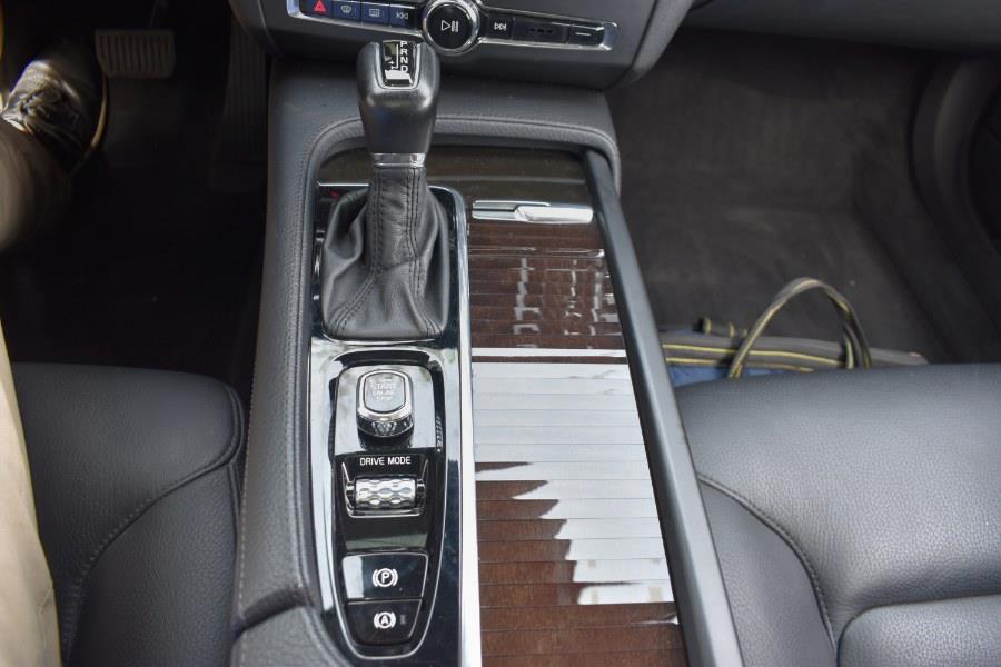 2018 Volvo S90 T5 Momentum photo 20