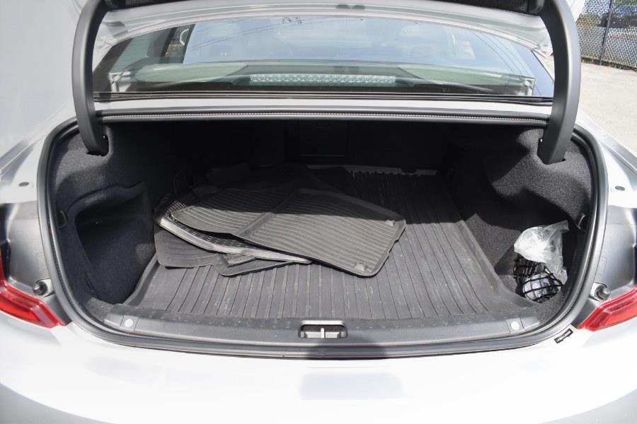 2018 Volvo S90 T5 Momentum photo 16