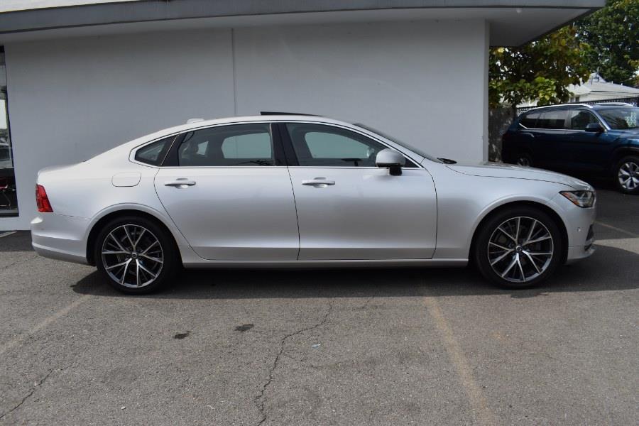 2018 Volvo S90 T5 Momentum photo 8