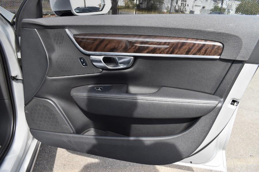 2018 Volvo S90 T5 Momentum photo 34