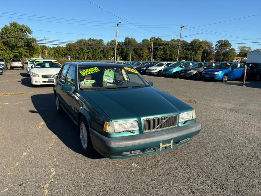 1994 Volvo 850 4dr Sedan Auto Level 2 w/Sunroof, available for sale in East Windsor, Connecticut | CT Car Co LLC. East Windsor, Connecticut 1994 Volvo 850 4dr Sedan Auto Level 2 w/Sunroof, available for sale in East Windsor, Connecticut | CT Car Co LLC. East Windsor, Connecticut
