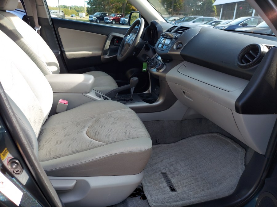 2010 Toyota RAV4 photo 12