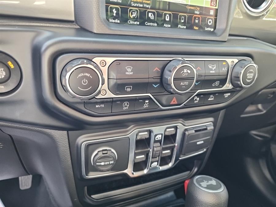 2021 Jeep Wrangler Unlimited Sahara 4x4, available for sale in Islip, New York | L.I. Auto Gallery. Islip, New York 2021 Jeep Wrangler Unlimited Sahara 4x4, available for sale in Islip, New York | L.I. Auto Gallery. Islip, New York