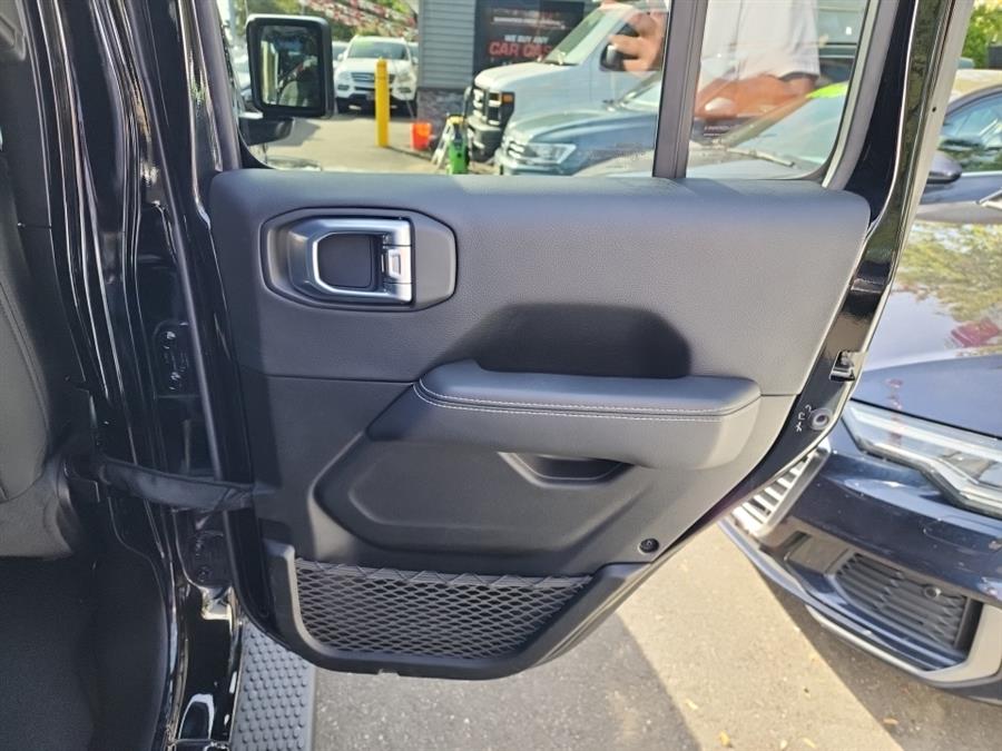 2021 Jeep Wrangler Unlimited Sahara 4x4, available for sale in Islip, New York | L.I. Auto Gallery. Islip, New York 2021 Jeep Wrangler Unlimited Sahara 4x4, available for sale in Islip, New York | L.I. Auto Gallery. Islip, New York