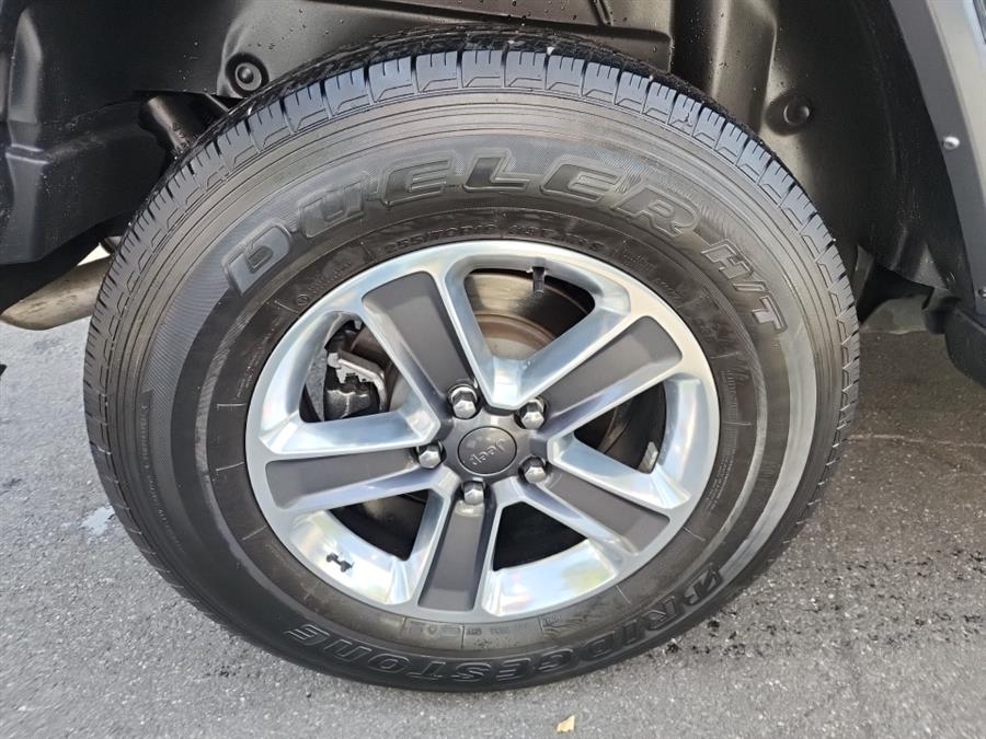 2021 Jeep Wrangler Unlimited Sahara 4x4, available for sale in Islip, New York | L.I. Auto Gallery. Islip, New York 2021 Jeep Wrangler Unlimited Sahara 4x4, available for sale in Islip, New York | L.I. Auto Gallery. Islip, New York
