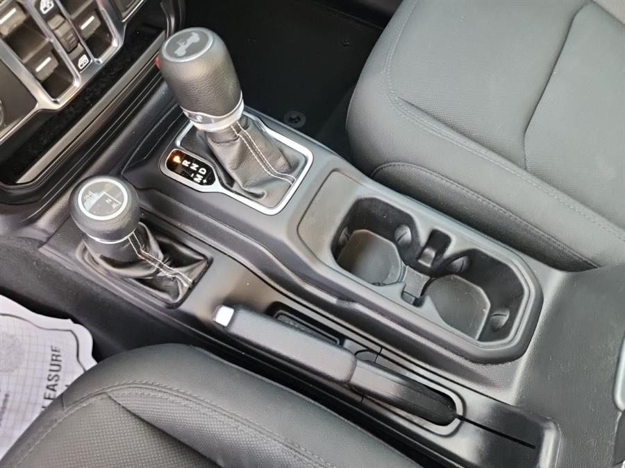 2021 Jeep Wrangler Unlimited Sahara 4x4, available for sale in Islip, New York | L.I. Auto Gallery. Islip, New York 2021 Jeep Wrangler Unlimited Sahara 4x4, available for sale in Islip, New York | L.I. Auto Gallery. Islip, New York