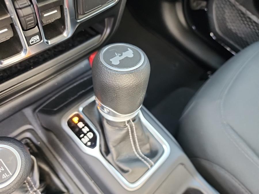2021 Jeep Wrangler Unlimited Sahara 4x4, available for sale in Islip, New York | L.I. Auto Gallery. Islip, New York 2021 Jeep Wrangler Unlimited Sahara 4x4, available for sale in Islip, New York | L.I. Auto Gallery. Islip, New York