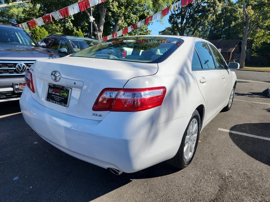 2007 Toyota Camry 4dr Sdn V6 Auto XLE (Natl), available for sale in Islip, New York | L.I. Auto Gallery. Islip, New York 2007 Toyota Camry 4dr Sdn V6 Auto XLE (Natl), available for sale in Islip, New York | L.I. Auto Gallery. Islip, New York