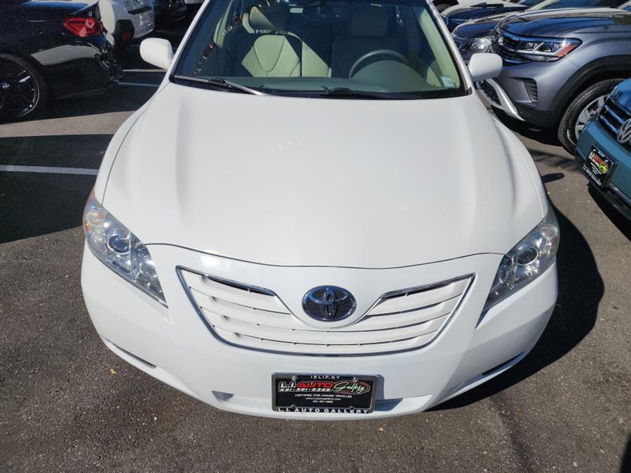 2007 Toyota Camry 4dr Sdn V6 Auto XLE (Natl), available for sale in Islip, New York | L.I. Auto Gallery. Islip, New York 2007 Toyota Camry 4dr Sdn V6 Auto XLE (Natl), available for sale in Islip, New York | L.I. Auto Gallery. Islip, New York