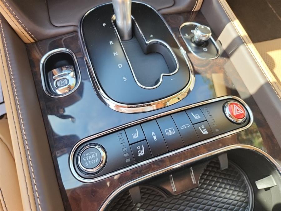 2018 Bentley Flying Spur V8 photo 29