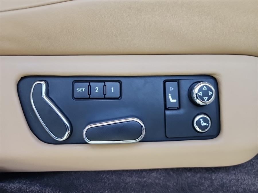 2018 Bentley Flying Spur V8 photo 56