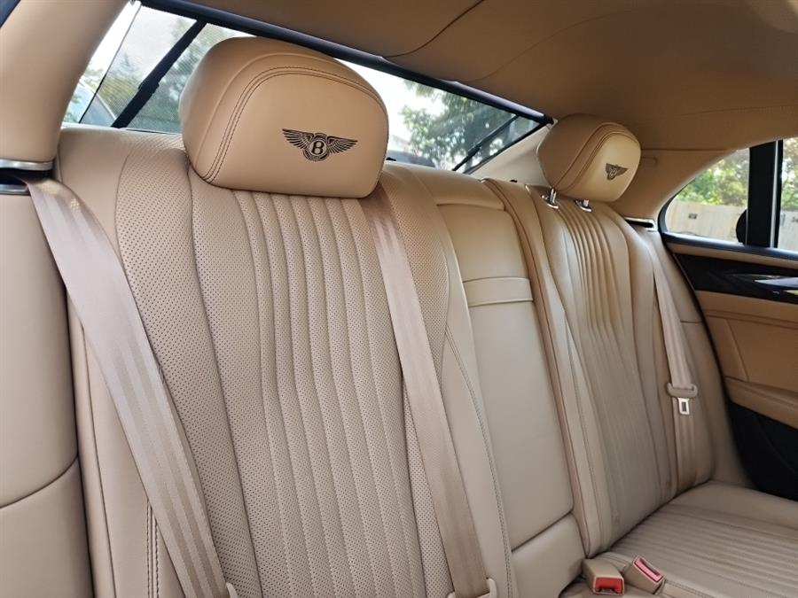 2018 Bentley Flying Spur V8 photo 54
