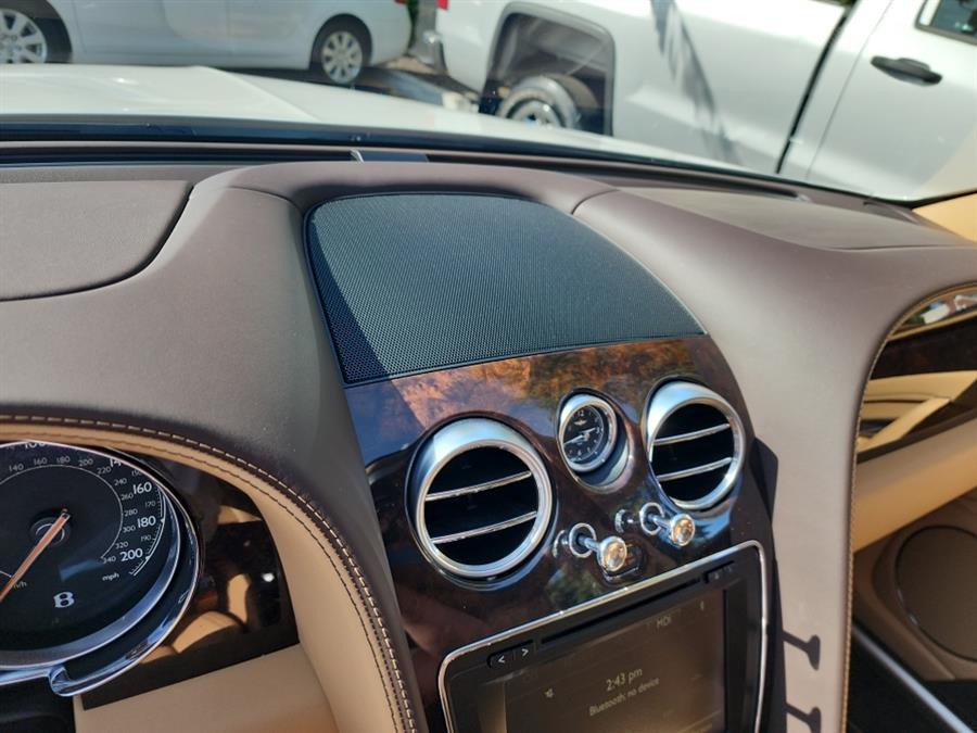 2018 Bentley Flying Spur V8 photo 25