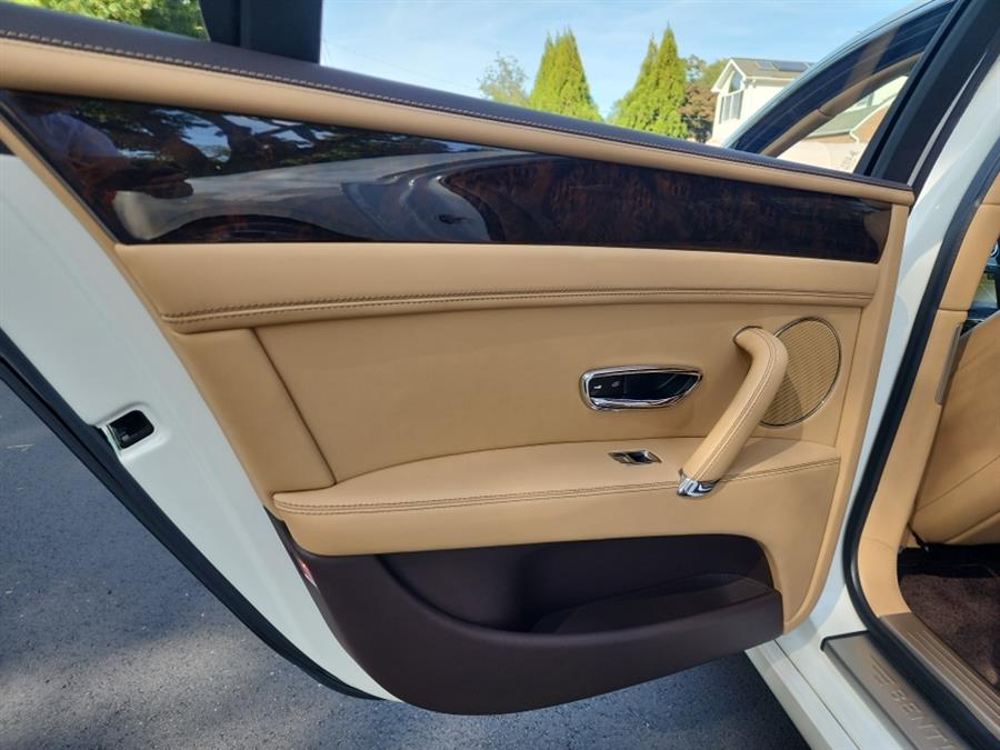 2018 Bentley Flying Spur V8 photo 48