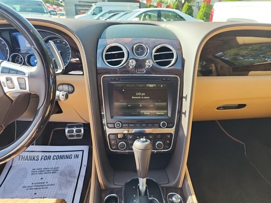 2018 Bentley Flying Spur V8 photo 24