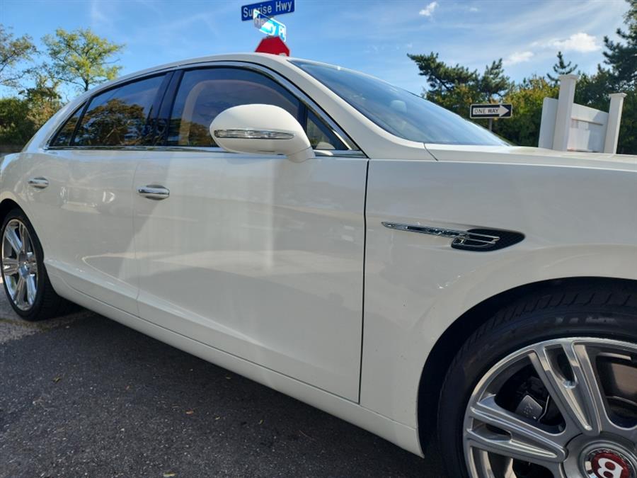 2018 Bentley Flying Spur V8 photo 14