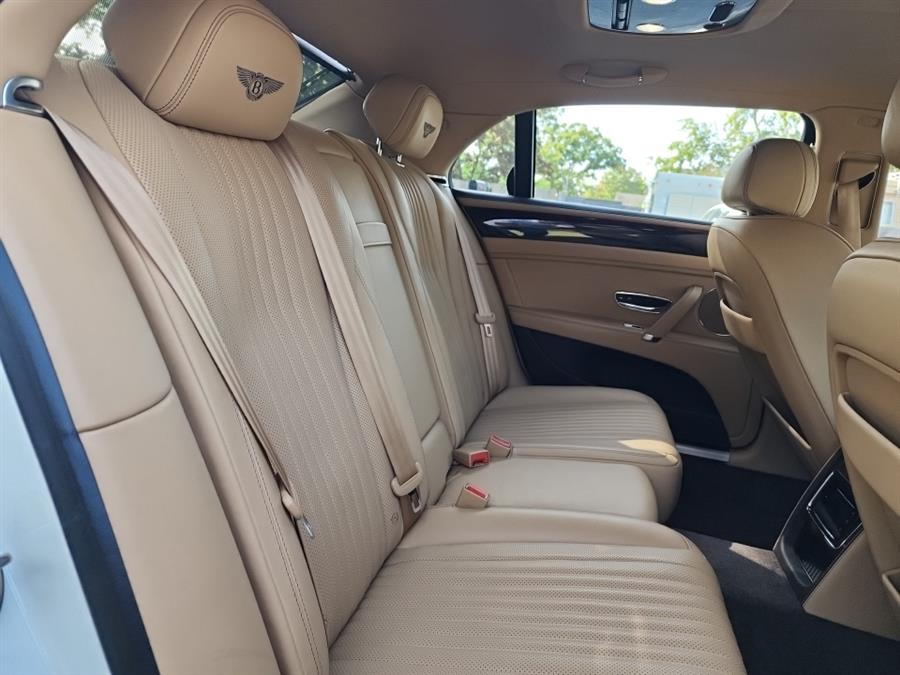 2018 Bentley Flying Spur V8 photo 53
