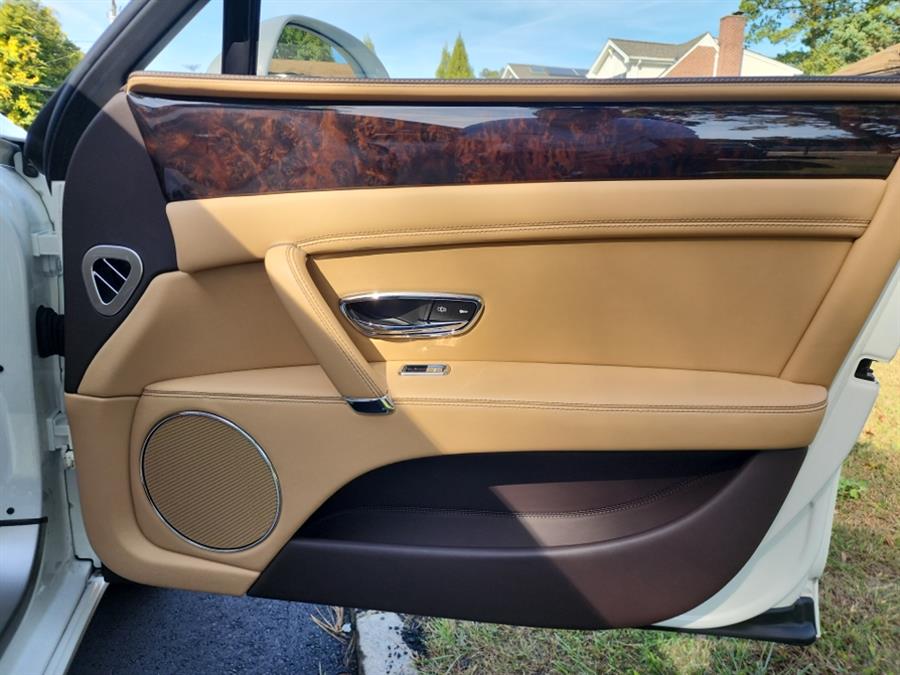2018 Bentley Flying Spur V8 photo 62