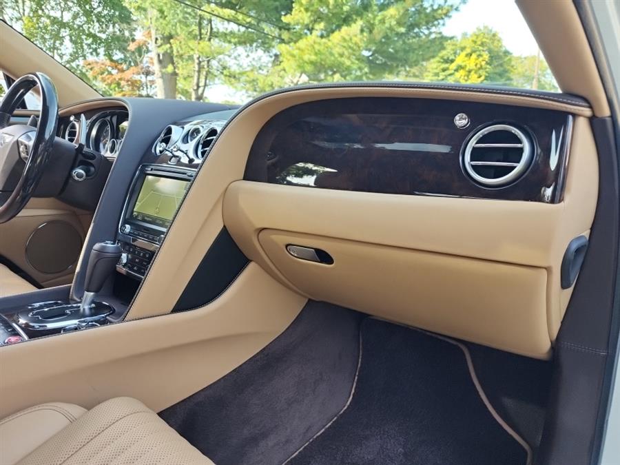 2018 Bentley Flying Spur V8 photo 60