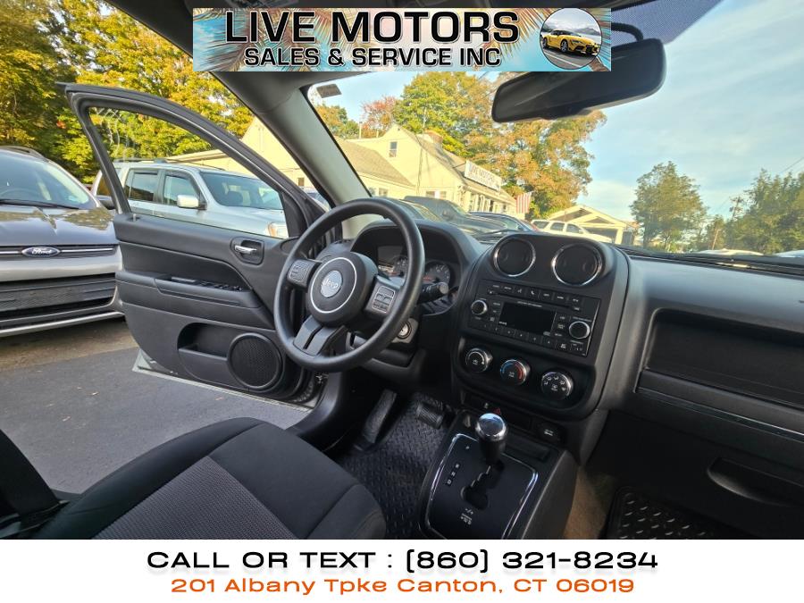 2013 Jeep Compass 4WD 4dr Sport, available for sale in Canton, Connecticut | Live Motors Sales and Service INC. Canton, Connecticut 2013 Jeep Compass 4WD 4dr Sport, available for sale in Canton, Connecticut | Live Motors Sales and Service INC. Canton, Connecticut