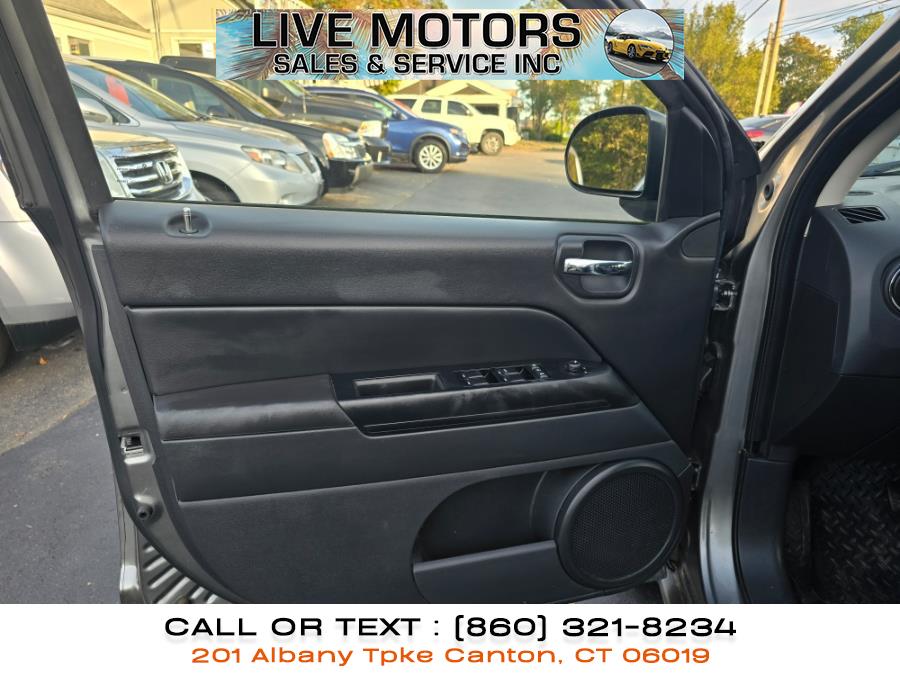 2013 Jeep Compass 4WD 4dr Sport, available for sale in Canton, Connecticut | Live Motors Sales and Service INC. Canton, Connecticut 2013 Jeep Compass 4WD 4dr Sport, available for sale in Canton, Connecticut | Live Motors Sales and Service INC. Canton, Connecticut