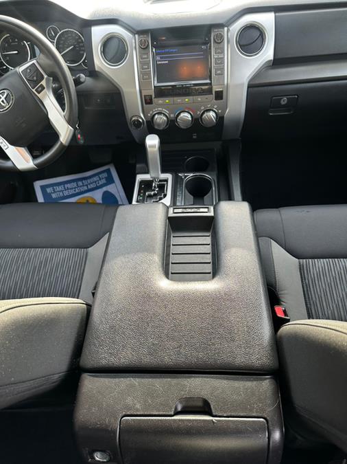 2015 Toyota Tundra 4WD Truck Double Cab 5.7L V8 6-Spd AT SR5 (Natl), available for sale in New Milford, Connecticut | Faustos Auto Body and Repairs LLC. New Milford, Connecticut 2015 Toyota Tundra 4WD Truck Double Cab 5.7L V8 6-Spd AT SR5 (Natl), available for sale in New Milford, Connecticut | Faustos Auto Body and Repairs LLC. New Milford, Connecticut