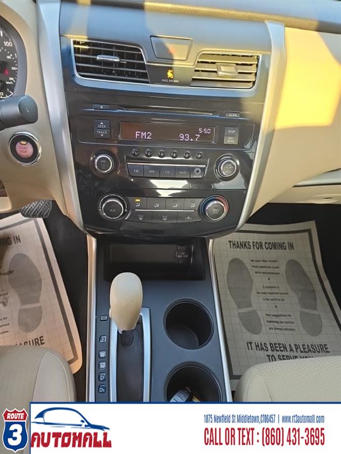 2015 Nissan Altima 4dr Sdn I4 2.5 S, available for sale in Middletown, Connecticut | RT 3 AUTO MALL LLC. Middletown, Connecticut 2015 Nissan Altima 4dr Sdn I4 2.5 S, available for sale in Middletown, Connecticut | RT 3 AUTO MALL LLC. Middletown, Connecticut