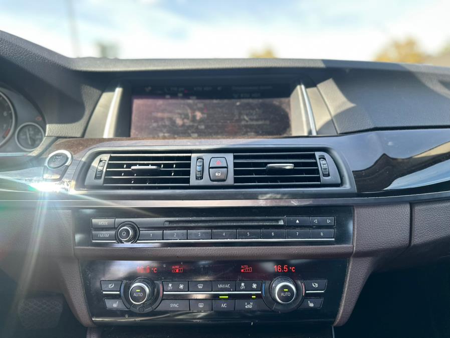 2015 BMW 5 Series 4dr Sdn 528i xDrive AWD, available for sale in Plainfield, New Jersey | Best Cars R Us LLC. Plainfield, New Jersey 2015 BMW 5 Series 4dr Sdn 528i xDrive AWD, available for sale in Plainfield, New Jersey | Best Cars R Us LLC. Plainfield, New Jersey