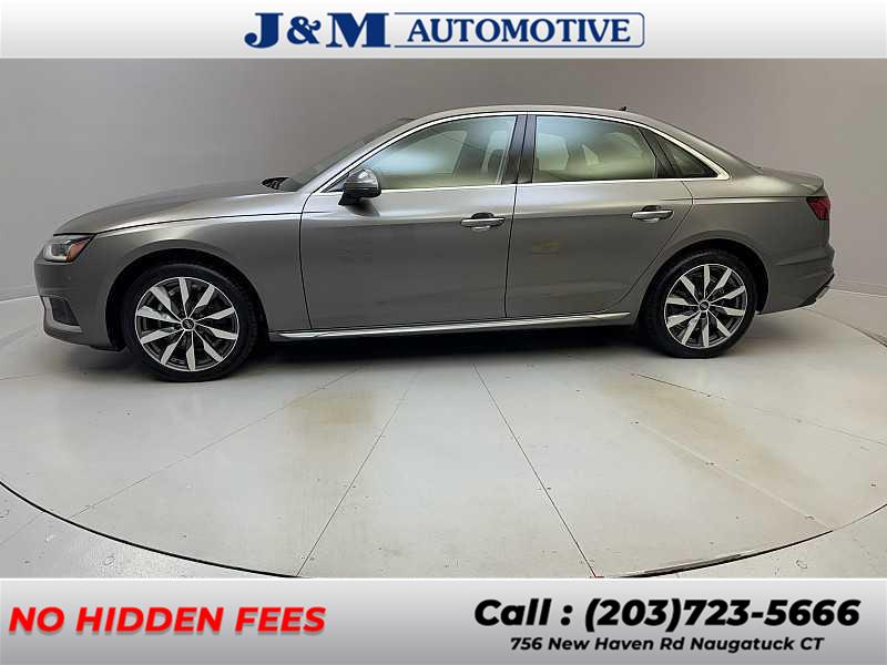 2022 Audi A4 40 Premium Plus photo 2