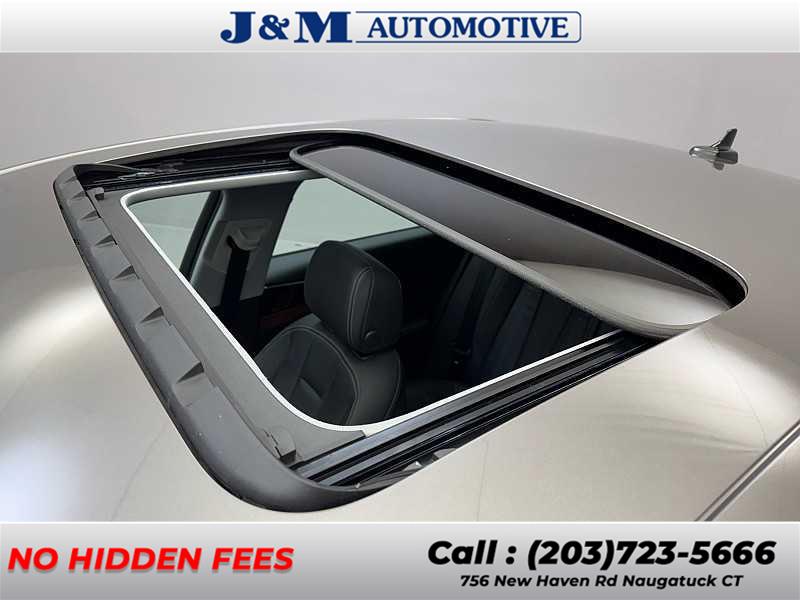 2022 Audi A4 40 Premium Plus photo 11