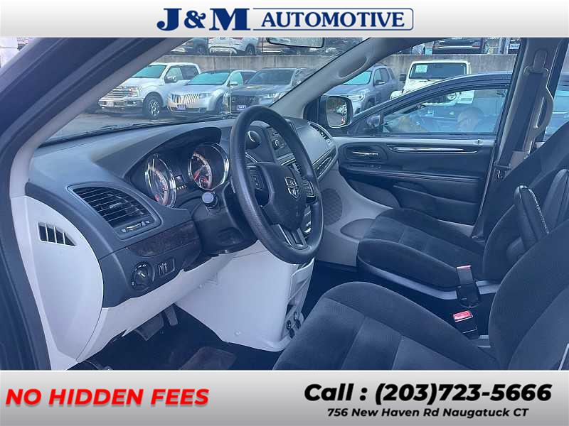 2016 Dodge Grand Caravan SE, available for sale in Naugatuck, Connecticut | J&M Automotive Sls&Svc LLC. Naugatuck, Connecticut 2016 Dodge Grand Caravan SE, available for sale in Naugatuck, Connecticut | J&M Automotive Sls&Svc LLC. Naugatuck, Connecticut