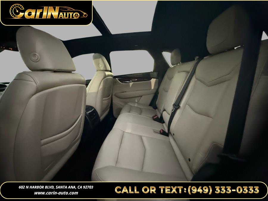 2017 Cadillac XT5 FWD 4dr Luxury, available for sale in Santa Ana, California | Carin Auto. Santa Ana, California 2017 Cadillac XT5 FWD 4dr Luxury, available for sale in Santa Ana, California | Carin Auto. Santa Ana, California