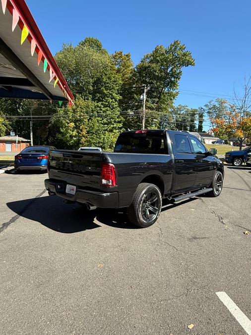 2017 Ram 1500 Sport photo 4
